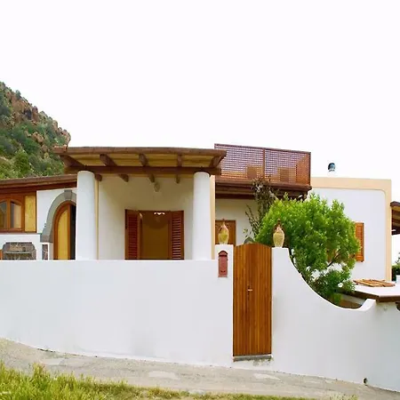 Bed & Breakfast Da Luca Panarea