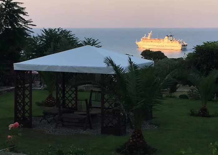 Da Luca Bed & Breakfast Panarea