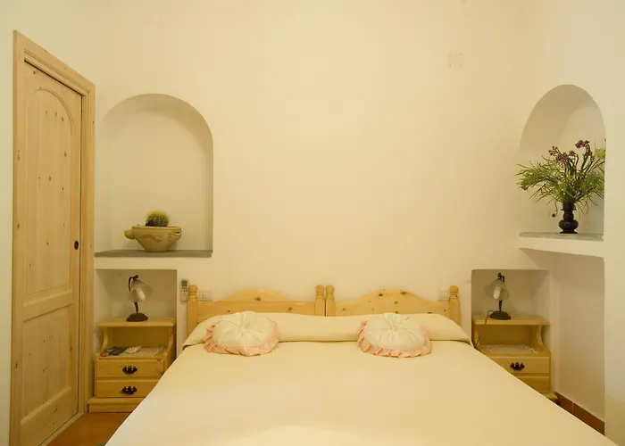 Bed & Breakfast Da Luca Panarea